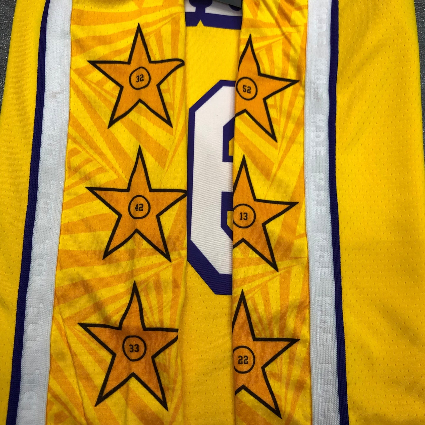 LeBron James - Los Angeles Lakers Jersey