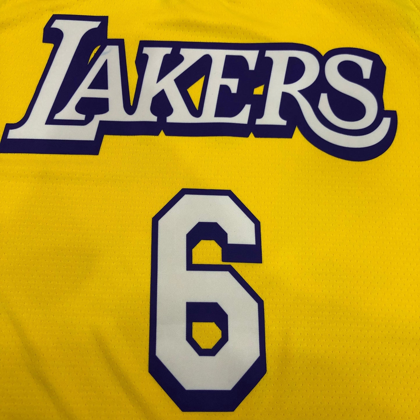 LeBron James - Los Angeles Lakers Jersey