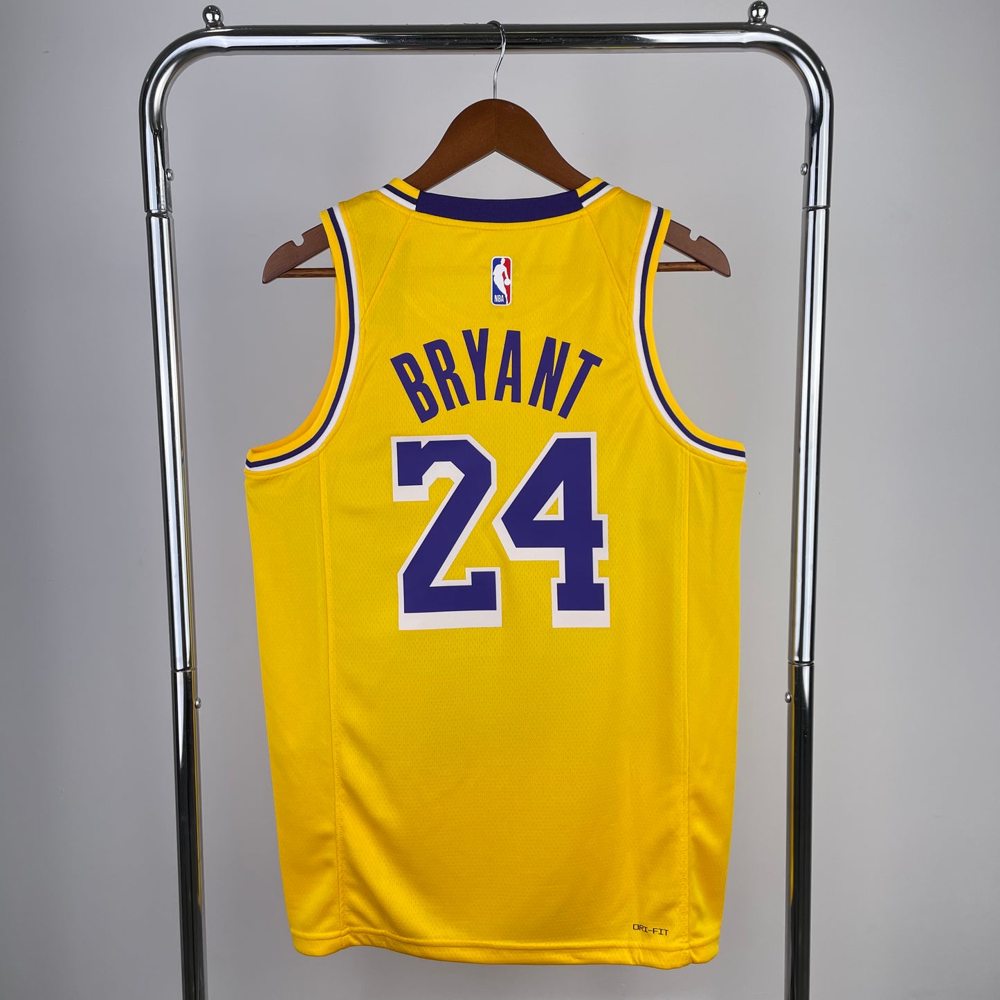 Kobe Bryant - Los Angeles Lakers Jersey