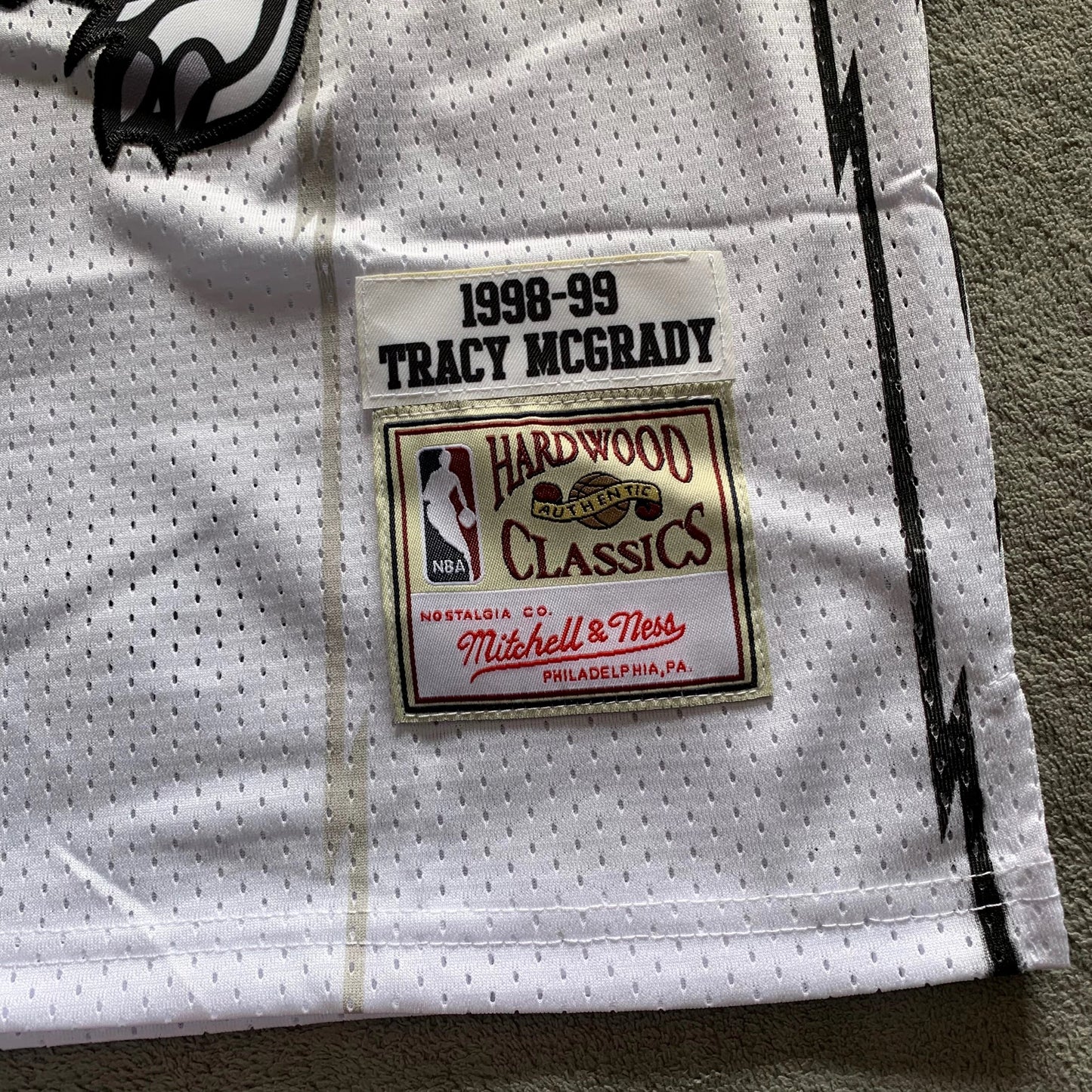 Tracy McGrady - Toronto Raptors - Vintage Jersey