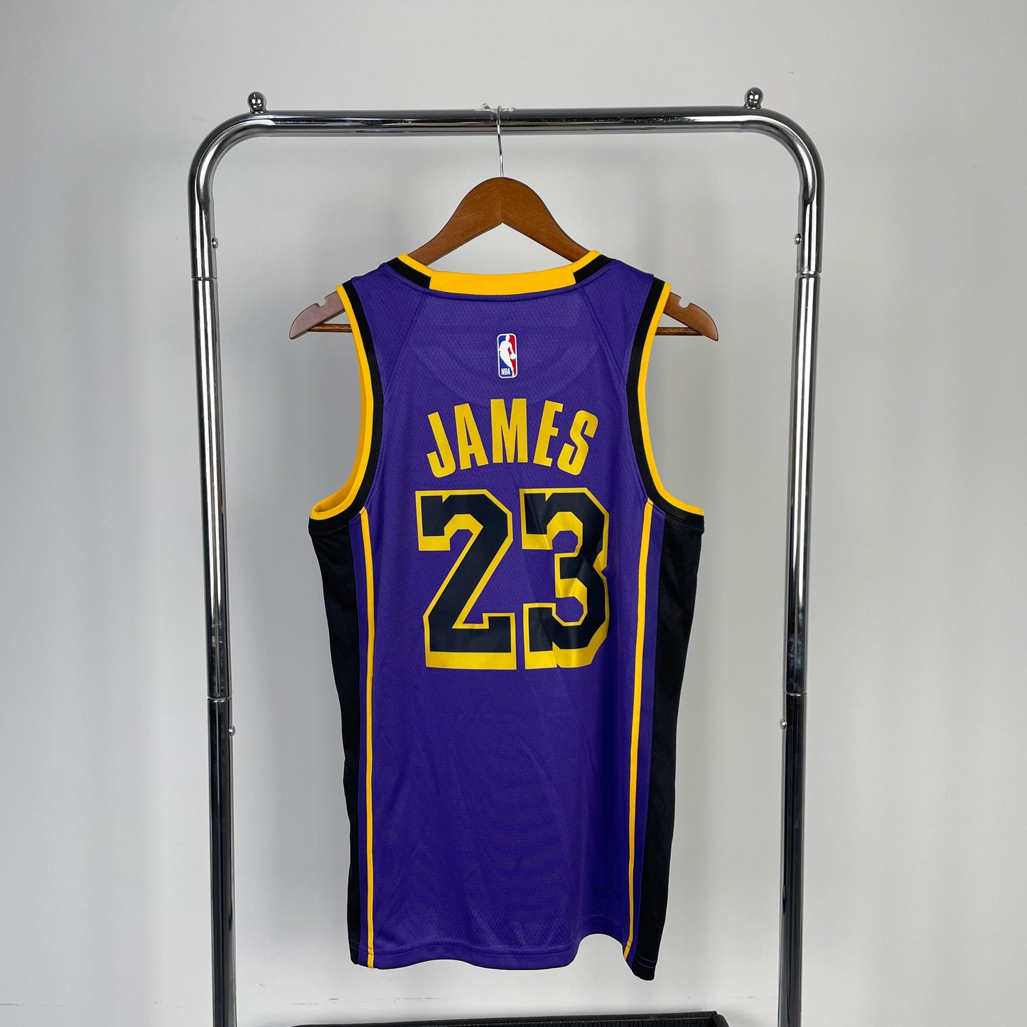 LeBron James - Los Angeles Lakers Jersey