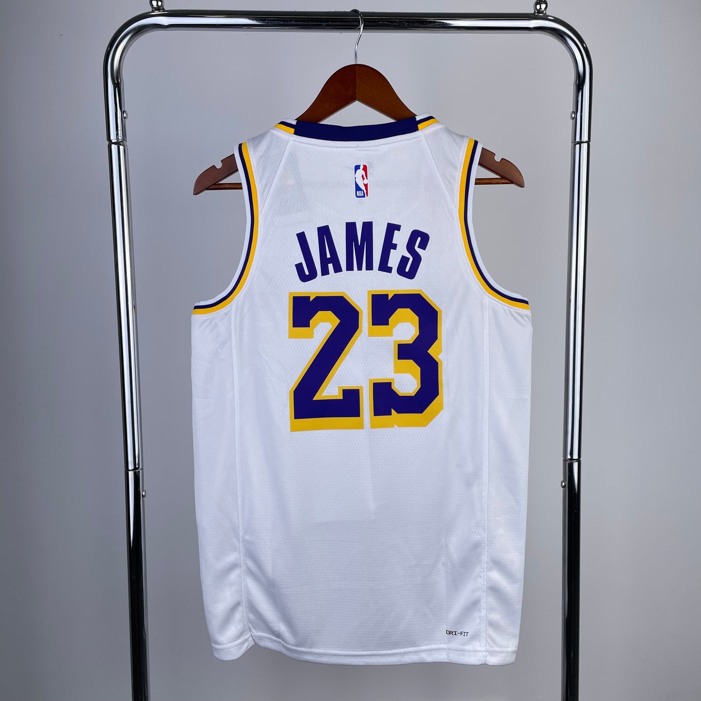 LeBron James - Los Angeles Lakers Jersey