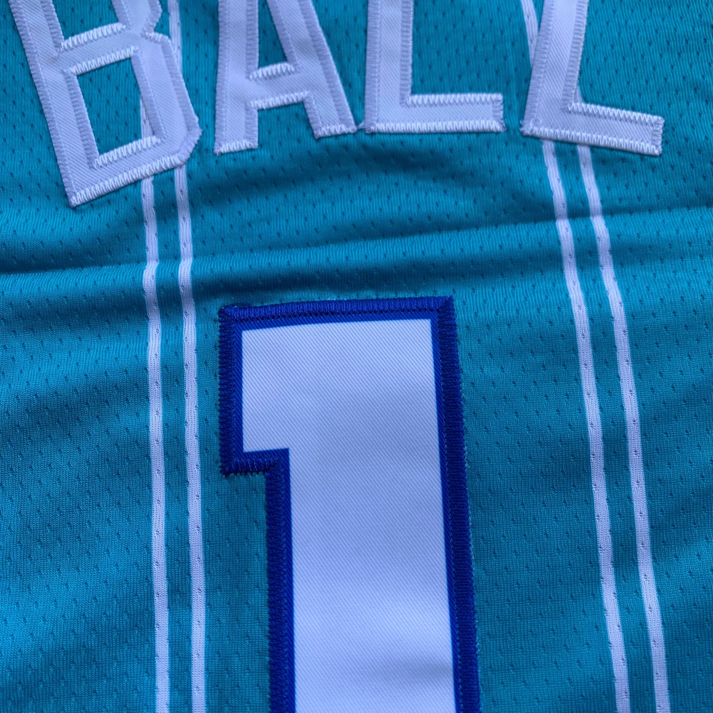 LaMelo Ball - Charlotte Hornets Jersey