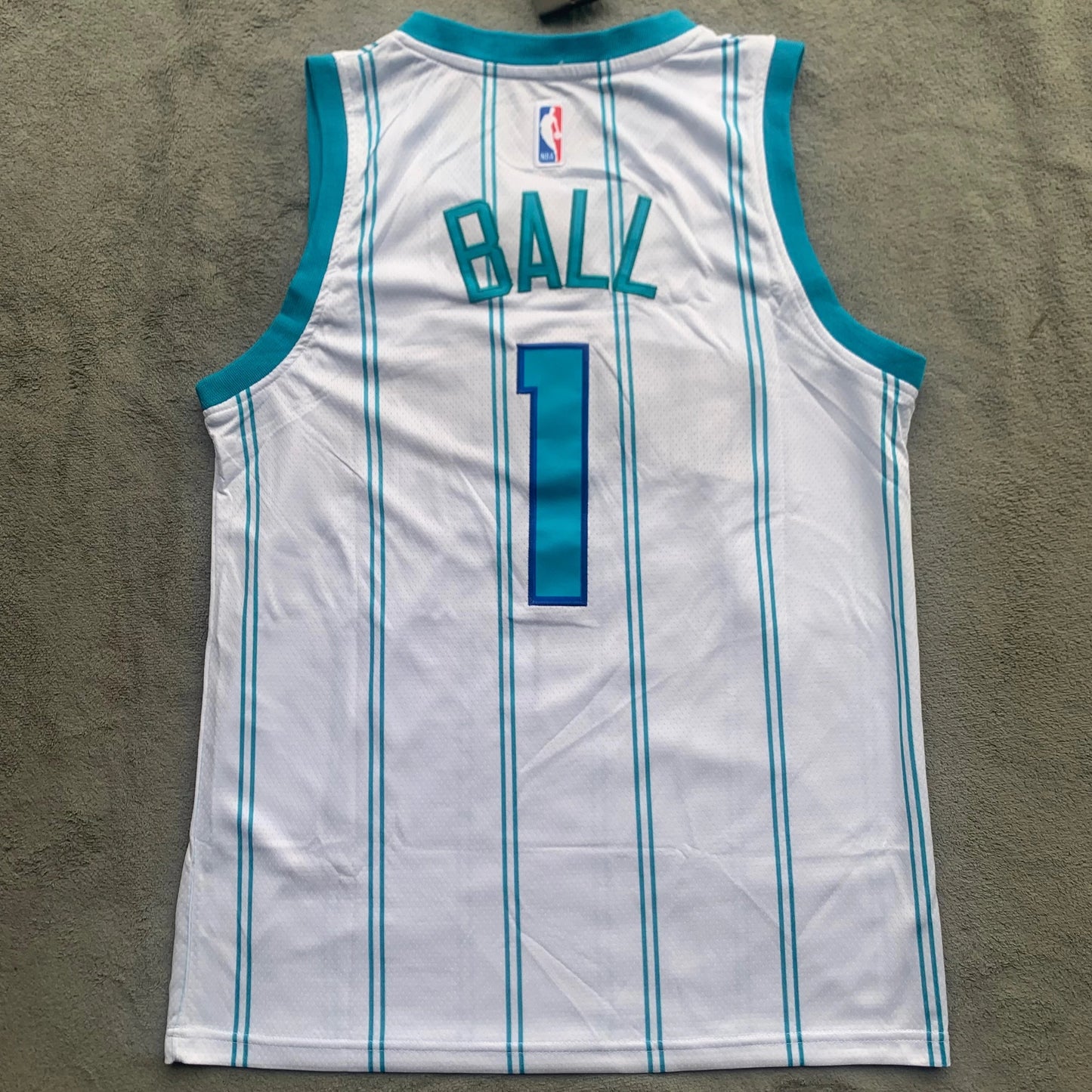 LaMelo Ball - Charlotte Hornets Jersey