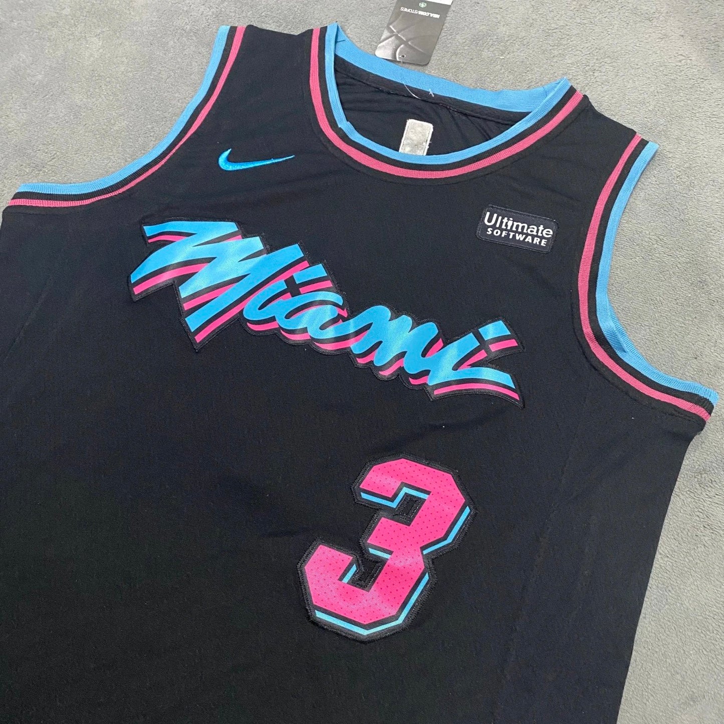 Dwyane Wade - Miami Heat Jersey