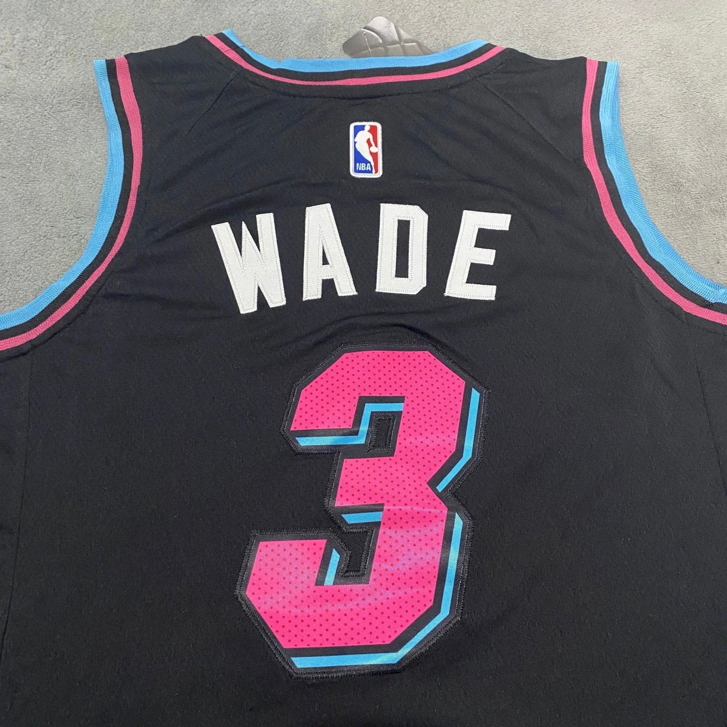 Dwyane Wade - Miami Heat Jersey